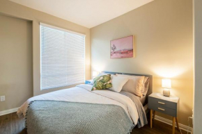 Cozy 1BD apt in MdR! Free parking and pool!